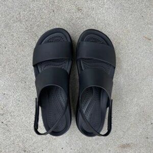 Crocs Brooklyn Low Wedge Sandal Black Size 4
